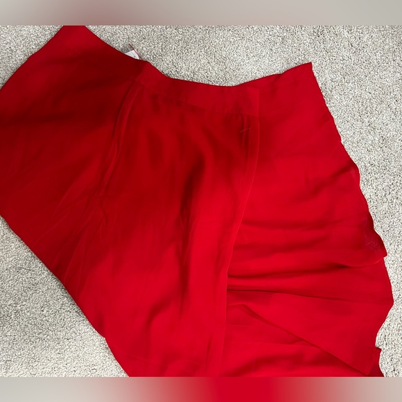 Brand new red maxi skirt with gold buttons - Picture 3 of 3